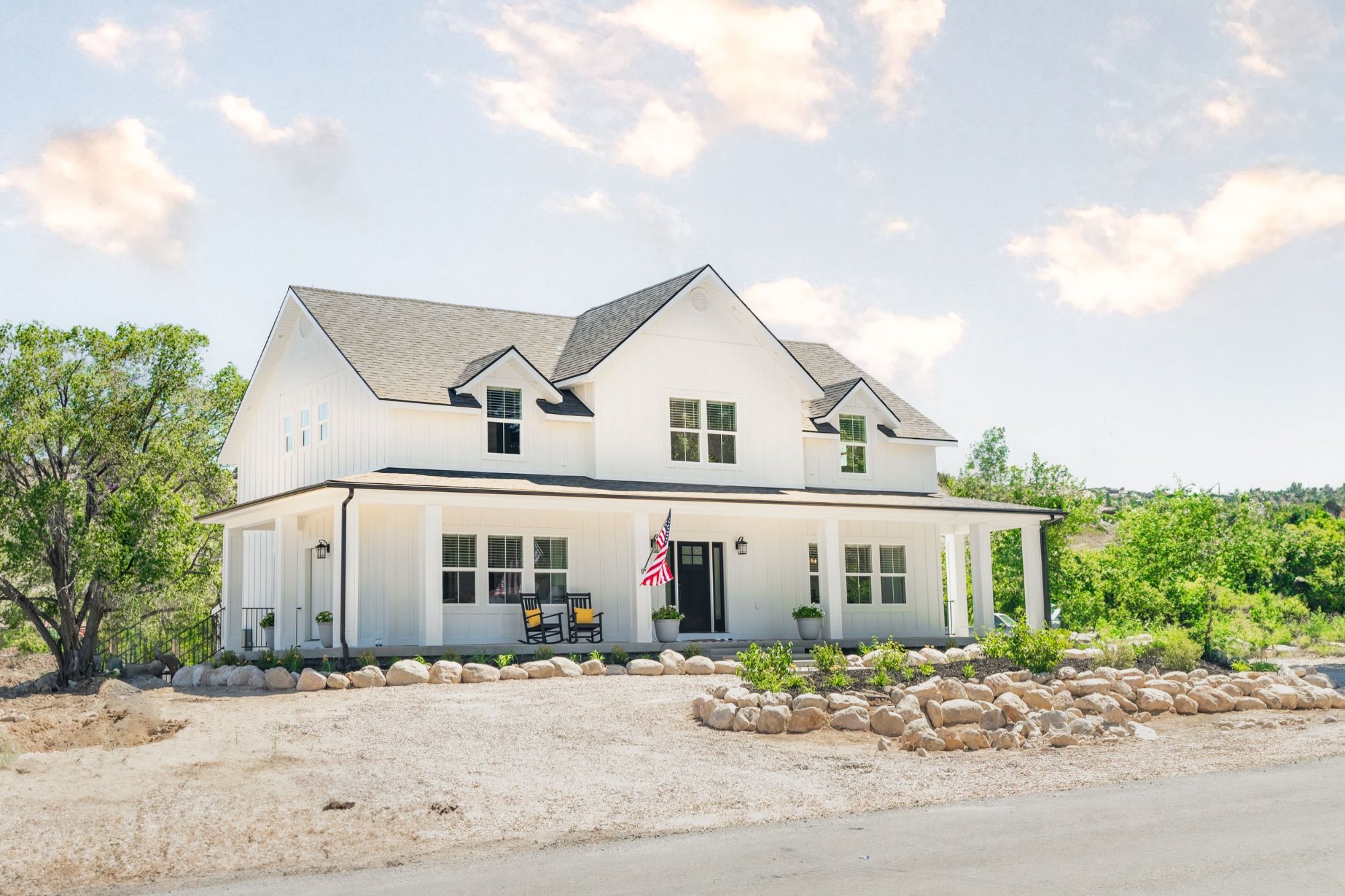Beautiful exterior of Bryce Canyon Homestead